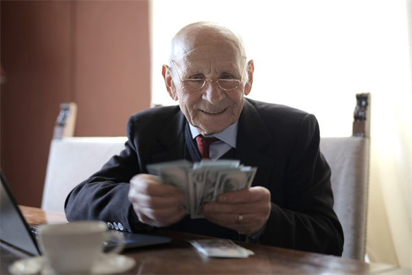 养老保险计算多久能退休